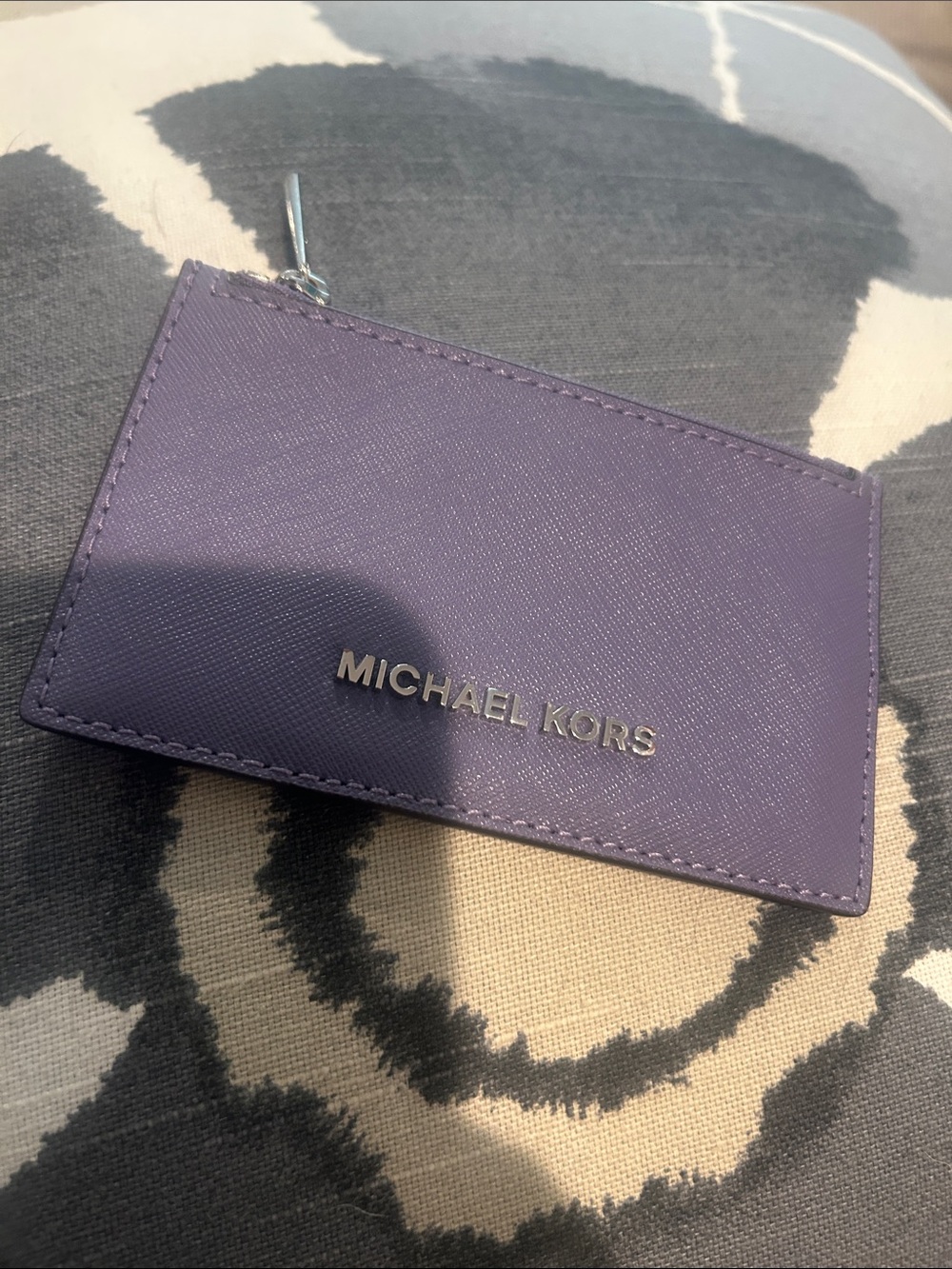 Mini Mystery Box w/MK - Picture 2 of 3